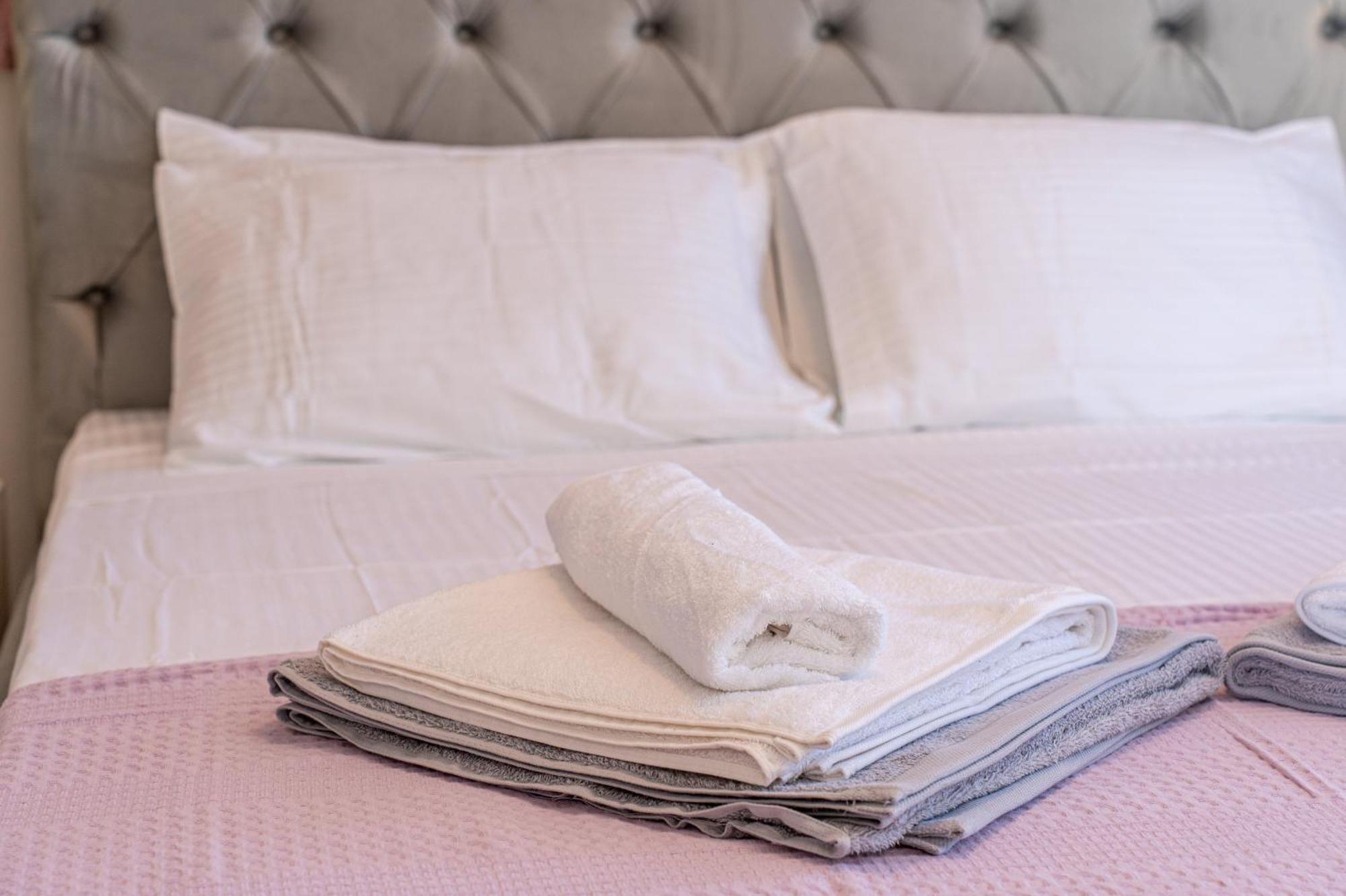 Southbank Seafront Apartments Katelios Ngoại thất bức ảnh